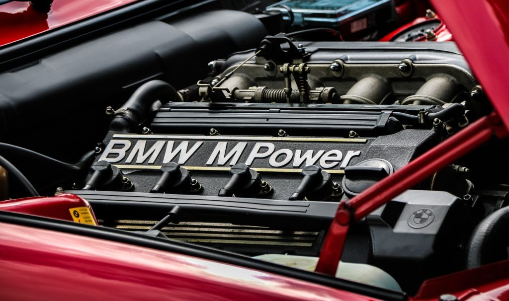 Die BMW Power wird künftig in immer mehr E-Autos zu finden sein, denn der Konzern will nachhaltiger werden.