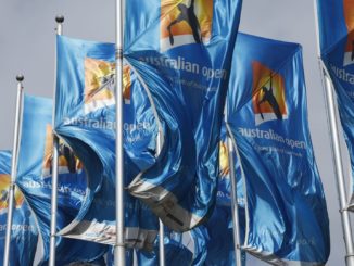 Titelverteidiger Djokovic mit mühelosem Auftakt in Melbourne