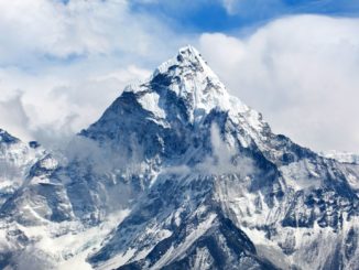 Nepal lockert Corona-Vorschriften für Himalaya-Bergsteiger