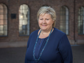 Norwegens Ministerpräsidentin entschuldigt sich für Verstoß gegen Corona-Regeln