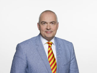 SPD: CDU-Abgeordneter Fischer soll Vorsitz über Bundestagsausschuss ruhen lassen