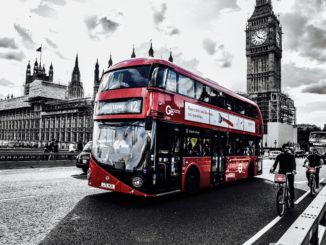 Britische Regierung will mit drei Milliarden Pfund den Busverkehr fördern