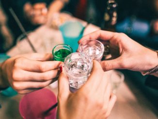 Statistik: Alkoholmissbrauch vor allem unter Jugendlichen verbreitet