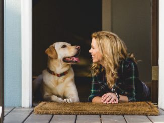 Deutschland klettert im Weltglücksbericht auf Platz 13