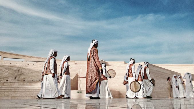 Menschen in Katar - Bild: ashiqkhan via Twenty20