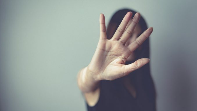 Belästigung - Bild: KEN_G via Twenty20