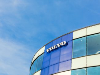 Volvo ermöglicht allen Beschäftigten sechsmonatige bezahlte Elternzeit