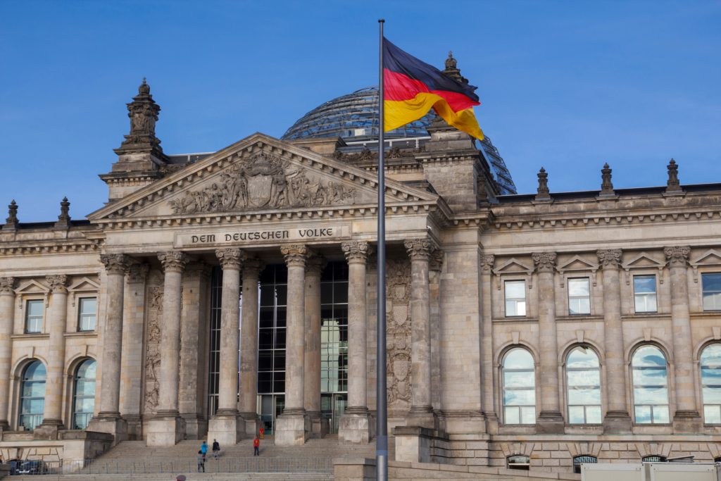 Bundestag - Bild: agafapaperiapunta via Twenty20