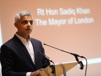 Londons Bürgermeister Khan im Amt bestätigt