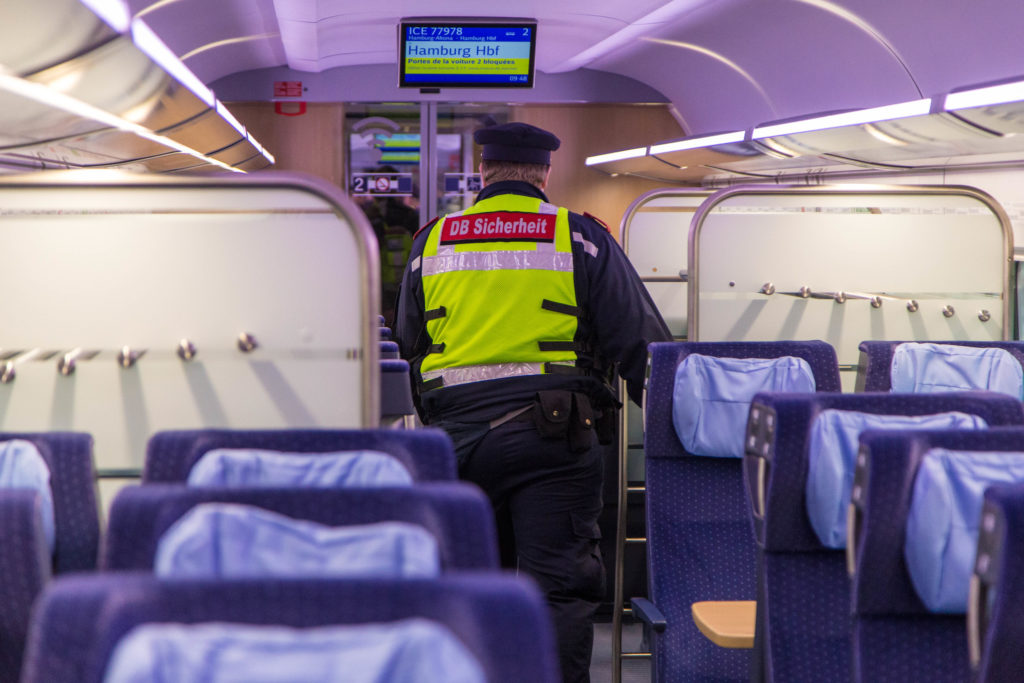 Bahn verdoppelt an Himmelfahrt Zahl der Sicherheitskräfte in Zügen