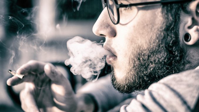 Rauchen - Bild: Boris79 via Twenty20