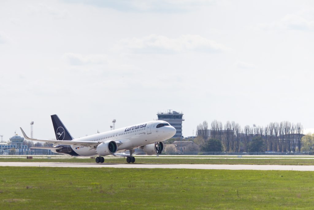 Lufthansa setzt Operationen in belarussischem Luftraum vorerst aus