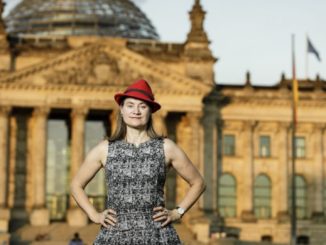 Domscheit-Berg warnt vor Sicherheitslücken beim digitalen EU-Impfnachweis