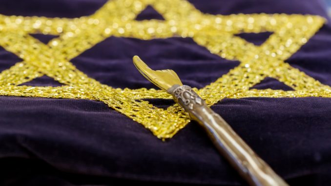 Jüdisch - photovs via Twenty20