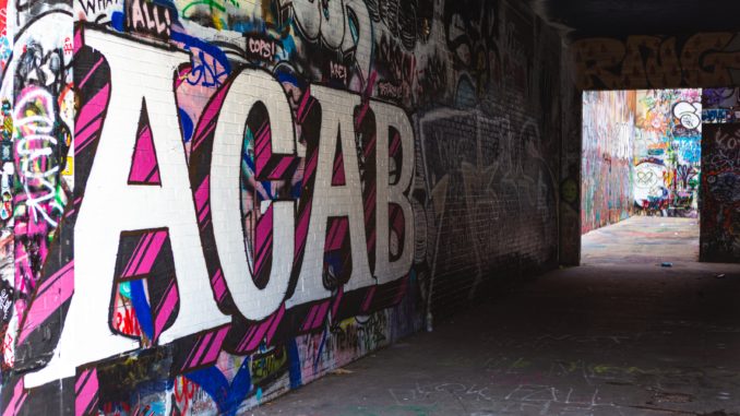 ACAB - Bild: jenni.heller via Twenty20