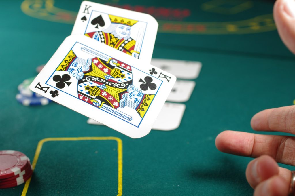 Online-Casinos – Limitierung versus Legalisierung