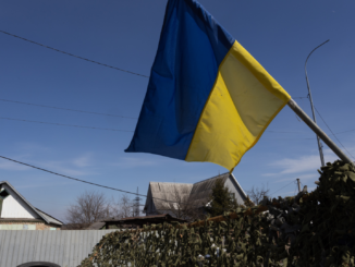 Union weiter vor SPD und Grünen – Mehrheit für eine langfristige Aufnahme der Ukraine in die NATO