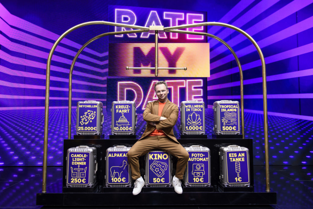 Neue Ralf-Schmitz-Datingshow: Traumurlaub oder Date an der Tanke? „Rate my Date“ startet am Montag in SAT.1