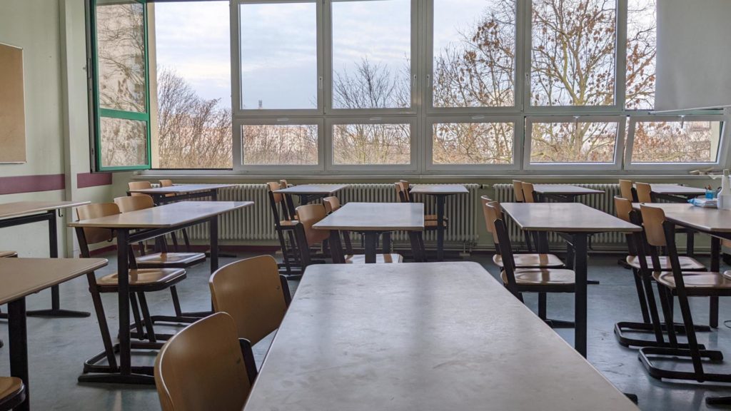 Klassenraum in einer Schule - Bild: über dts Nachrichtenagentur