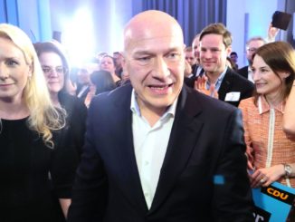 Berlin: Wegner verfehlt im ersten Wahlgang Mehrheit