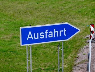 Transport von Windrad-Teilen: NRW-Grüne offen für provisorische Autobahn-Ausfahrten