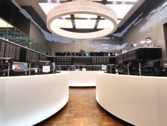 Börse aktuell: Dax bleibt am Mittag im Minus – Ölpreis sinkt weiter