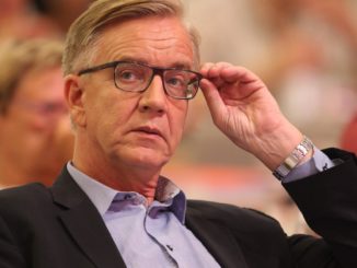 Bartsch kritisiert Mindestlohn-Vorschlag als viel zu gering