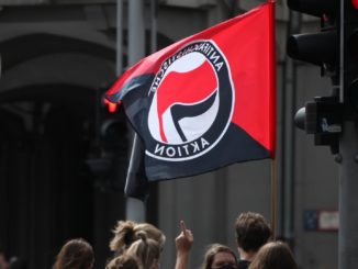 „Werteunion“ fordert Verbot von Antifa als kriminelle Organisation
