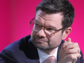 „Für eine grundlegende Anpassung gibt es keinen Anlass“: Buschmann will Selbstbestimmungsgesetz nicht ändern