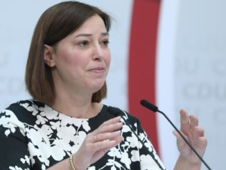 CDU-Bundestagsvizepräsidentin Yvonne Magwas distanziert sich von Pechstein-Auftritt