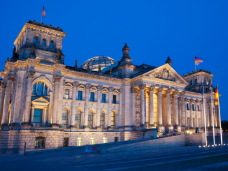 Bas und Tschentscher rügen Regierung für Verzögerung bei GEG-Gesetz