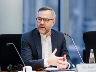 Michael Roth plädiert für Aufnahme der Ukraine in die Nato