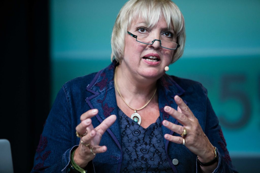 Angriff auf Claudia Roth: Grüne sehen Gefahr für die Demokratie