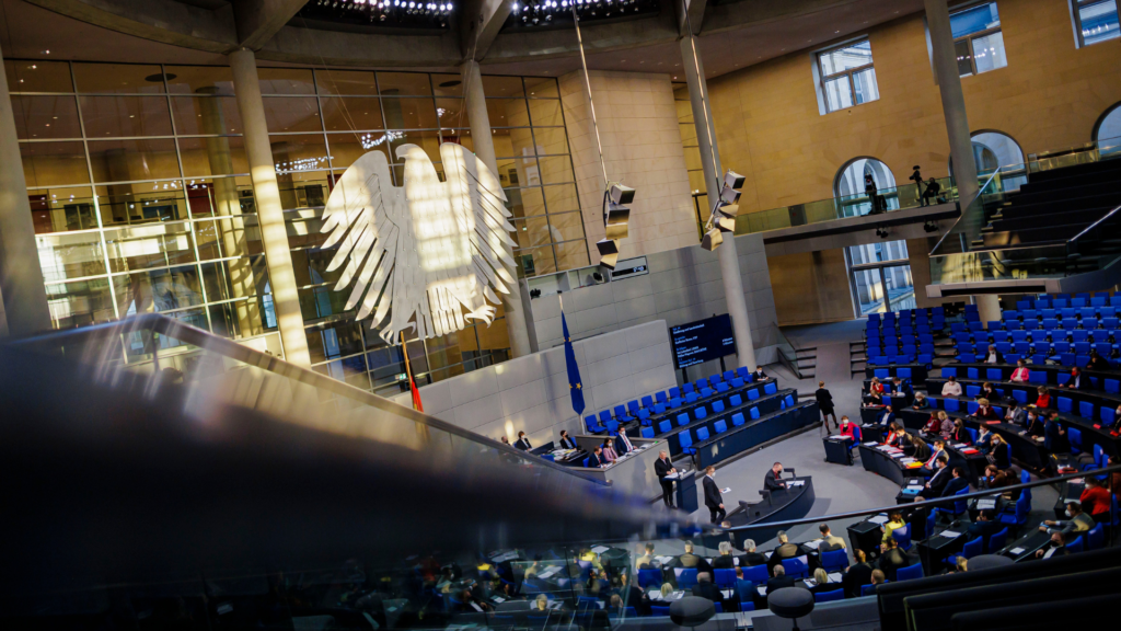 Bundestagsplenum (Archiv) - Bild: Thomas Trutschel/photothek