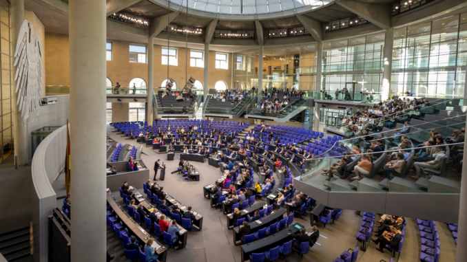 Bundestagsplenum (Archiv) - Bild: Thomas Köhler/photothek