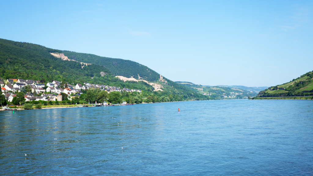 Mittelrhein auf Höhe von Trechtingshausen