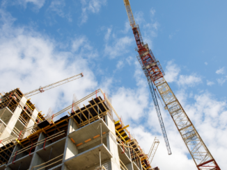 Baugenehmigungen für Wohnungen erneut stark zurückgegangen