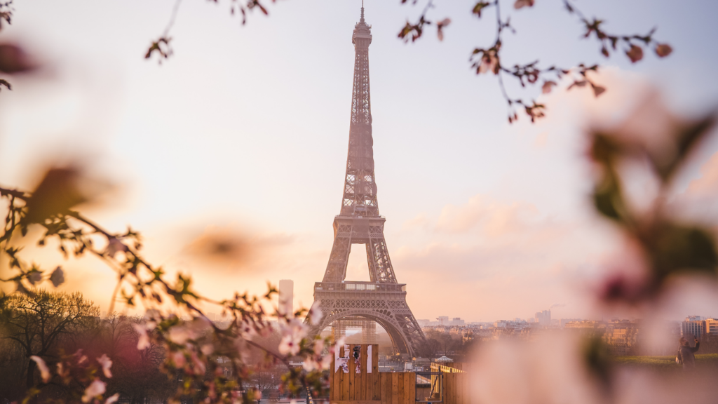 Eiffelturm in Paris (über cozmo news)