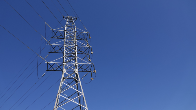 Strommast (über cozmo news)