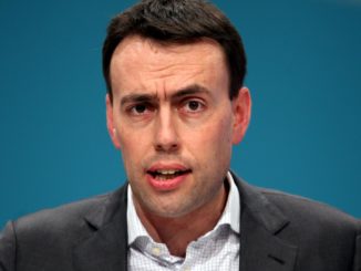 SPD-Außenpolitiker Schmid offen für Lieferung von Taurus-Marschflugkörpern an die Ukraine