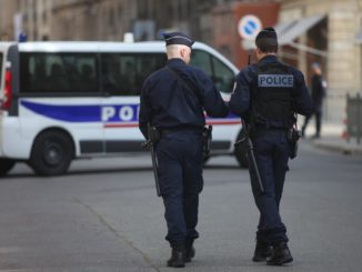 Scholz erwartet schnelle Beruhigung der Lage in Frankreich