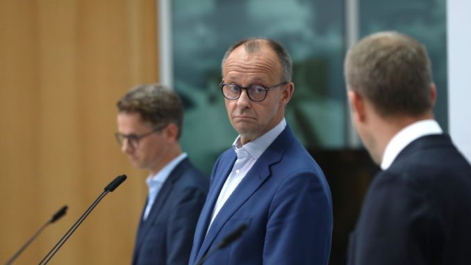 Carsten Linnemann, Friedrich Merz und Mario Czaja am 12.07.2023 (über dts Nachrichtenagentur)