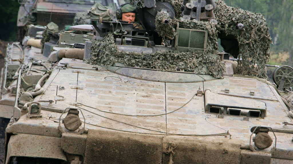 Marder-Schützenpanzer - Bild: Bundeswehr-Fotos, CC BY 2.0, via Wikimedia Commons