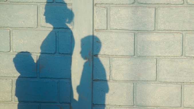 Arme Familie (über cozmo news)