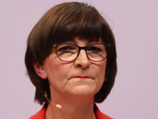 Esken will hamasnahe Organisationen in Deutschland verbieten