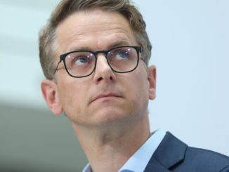 „Es ist schon paradox: Mittlerweile zahlt die Mittelschicht den Spitzensteuersatz“ – Linnemann fordert Einkommensteuer-Reform „Es ist schon paradox: Mittlerweile zahlt die Mittelschicht den Spitzensteuersatz“ – Linnemann fordert Einkommensteuer-Reform