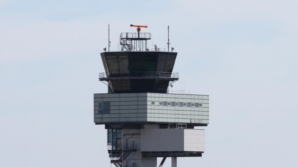 Flughafentower (Archiv) (über dts Nachrichtenagentur)