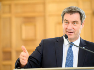 Umfrage: Deutsche bei Meinung über Söder gespalten