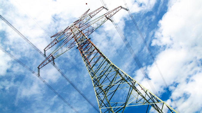 Strommast (über cozmo news)