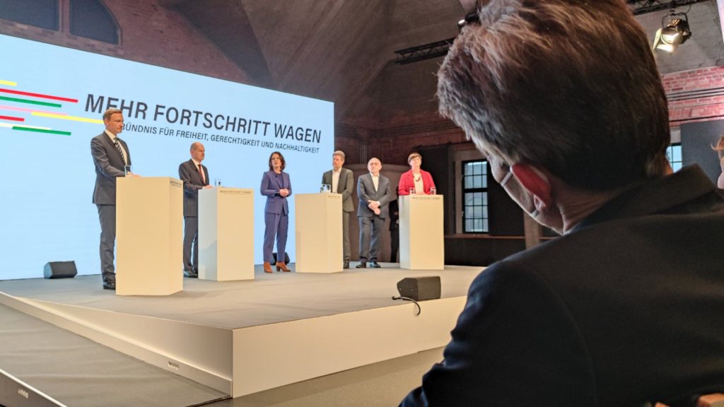 Streit schadet der Koalition: Mützenich ruft Ampel-Parteien zur Ordnung